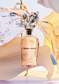 其中包括图片：Frank Gehry tops Louis Vuitton perfume bottle with aluminium flower