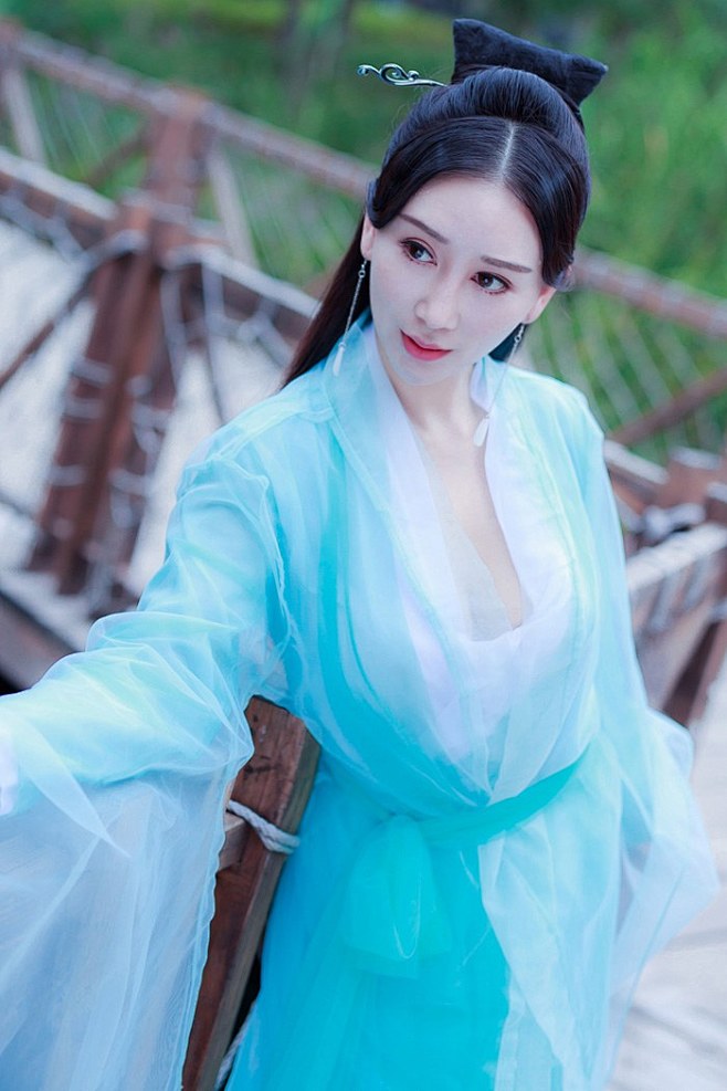 雷神女邹晶晶清新古装真空美乳诱惑撩人清纯美女博图网