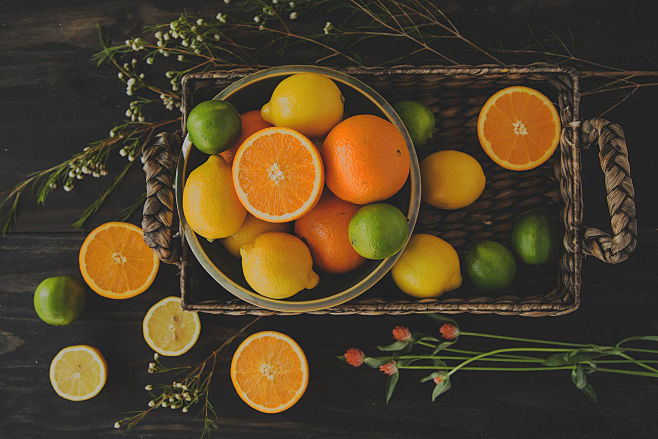 citrus fruit arrange...