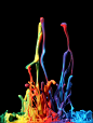 动感喷溅的颜料液体背景高清图片 - 素材中国16素材网