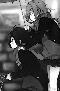 动画化决定！《安达与岛村》改编自轻小说家入间人间著作，插画家のん负责插画的同名轻小说，该作亦被改编成同名漫画。2019年5月官方宣布了动画化决定。
高一女学生安达与岛村是好朋友，她们总是腻在一起聊天，偶尔打乒乓球，培育着名为友情的情感。
然而某天夜晚，安达梦见自己和岛村接吻，因此意识到 ​​​​...展开全文c