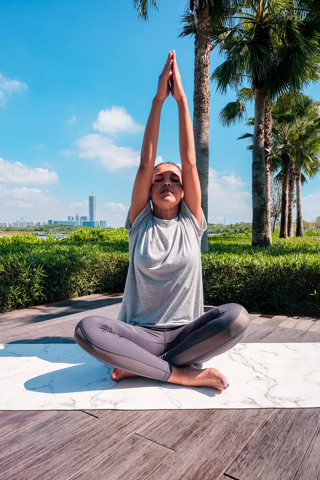 Yoga and City