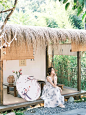 茅草屋如何玩出高 级范