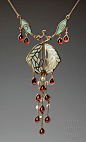 fawnvelveteen: “Art Nouveau gold necklace, after 1900, Museum of Decorative Arts Prague, Czech Republic (hva) ”