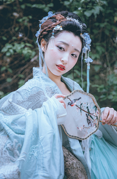 只爱喵星人采集到古风美女