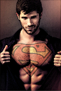 scottsbluelife:

SeXXXy Superman…





(via TumbleOn)