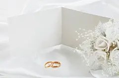 婚礼贺卡与结婚对戒高清素材 其它类别 卡片 图片素材 婚礼贺卡 婚礼贺卡与结婚对戒图片 婚礼贺卡与结婚对戒图片素材下载 对戒 温馨浪漫背景 玫瑰花 结婚戒指 背景花边 首饰 平面广告 设计图片 免费下载