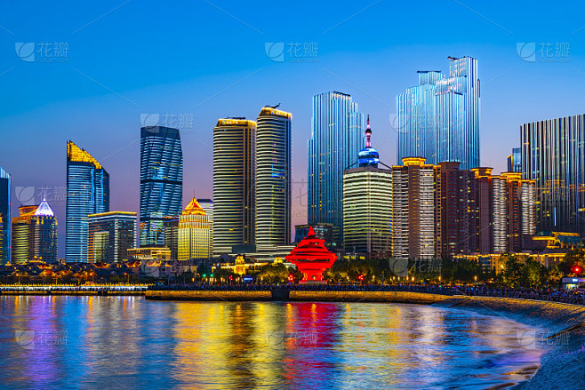 青岛城市建筑景观夜景