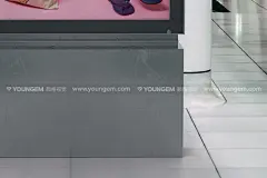 地铁海报广告灯箱展示样机素材下载_颜格视觉