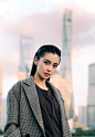 Angelababy《V Magazine》秋季刊封面帅气来袭 率性酷感释放锋芒 -- 眼界，放眼世界