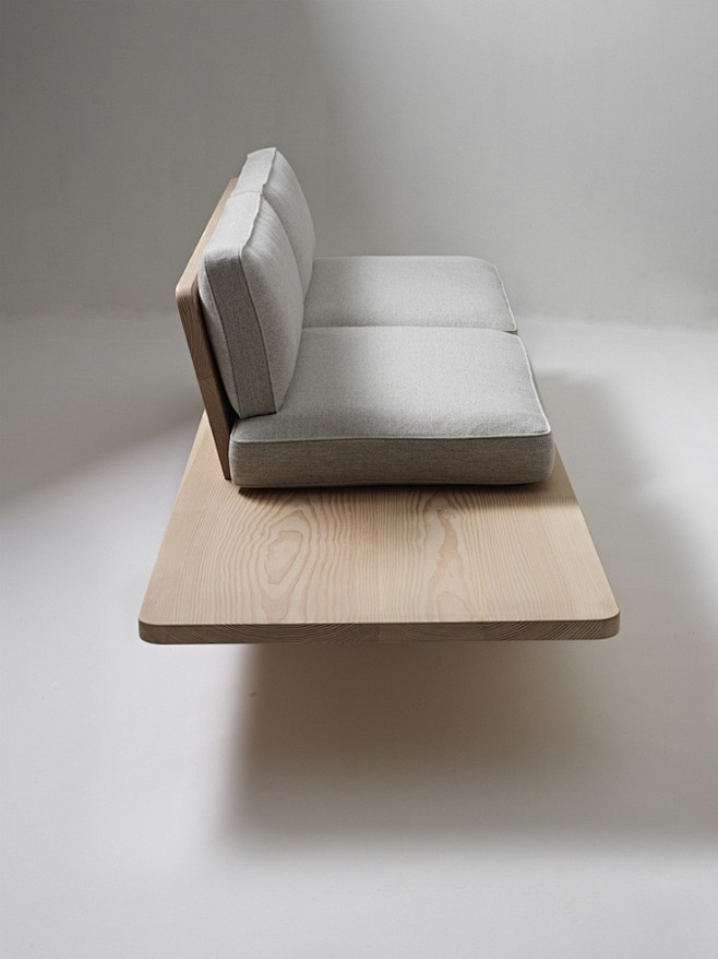 Ovis Lounge Chair