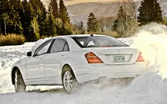 2013款奔驰S级高清壁纸图片桌面壁纸2