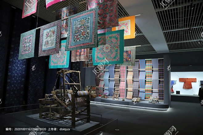 纺织品展厅-花瓣网