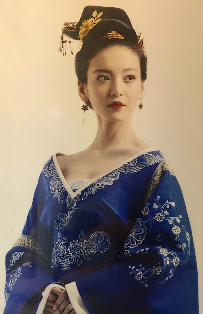 青丘狐传说莹儿