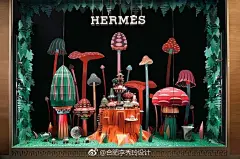 #橱窗设计##装修案例分享##合肥##合肥身边事#   
商业设计  •  品牌店橱窗设计，够精彩！ ​​​​