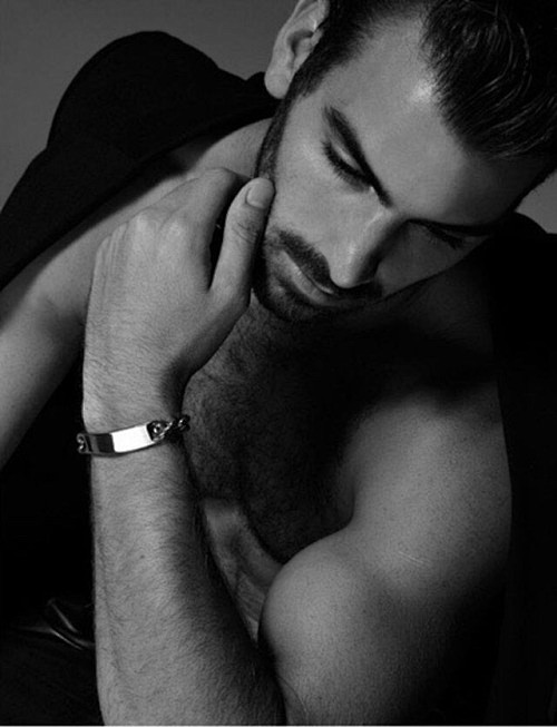 LES HOMMES QUE J'AIM...