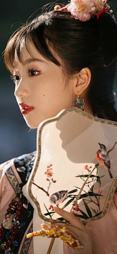 uim采集到清汉女
