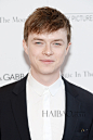 当地时间7月17日，戴恩·德哈恩 (Dane DeHaan) 携妻子前来为Emma Stone新片《魔力月光》纽约首映式助阵。