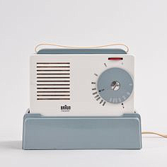 Izzyyu采集到Braun