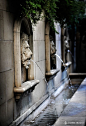 Any fountain, large or small, charms and draws me.  (Achieve Spanish Style - Room by Room): 