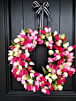 DIY Tulip Wreath