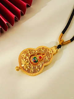 YEUNG_Jewelry采集到元素运用
