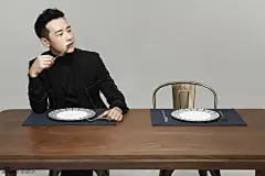 双十一不孤单！罗晋贡献表情包与你共餐 - 360娱乐，你开心就好