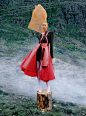 T Magazine 2020 年 12 月刊「冬日旅行」特辑

摄影：Kristin-Lee Moolman
造型：Jacob K
模特：Hannah Motler、Morgan Fernandez ​​​​