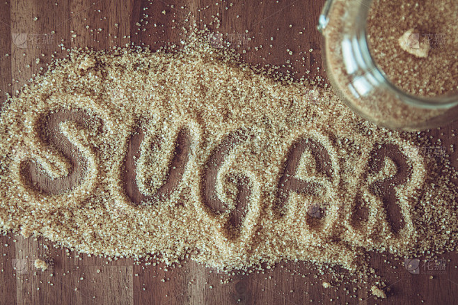 单词sugar是用红糖写的