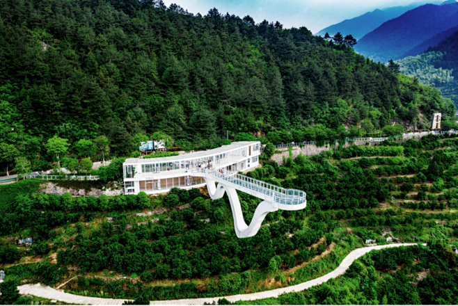 仙帛台 | 衢州桃源七里景区玻璃挑台设计 : 望漫山橘海，润七里阳光