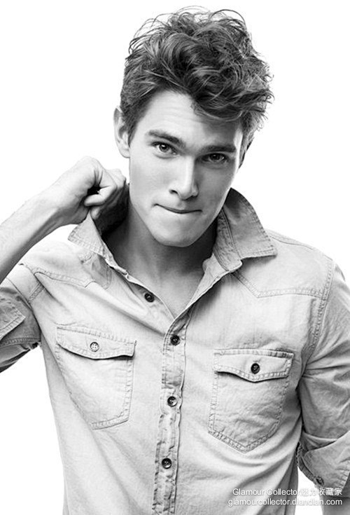 黑白人物头像男