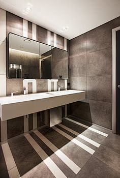 Cool bathroom idea. ...