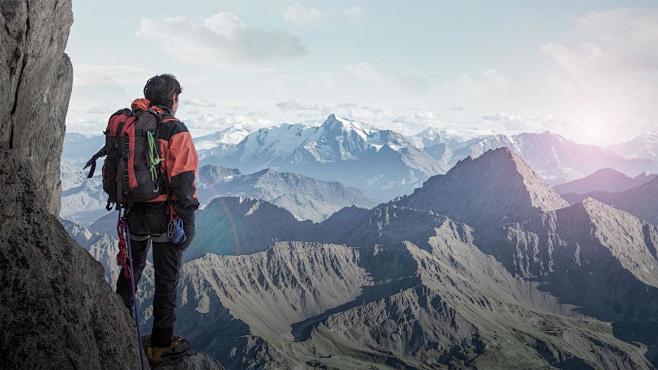登山者俯瞰风景