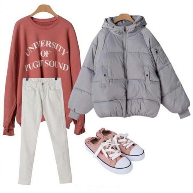 莫兰迪色系短款羽绒服搭配 ​​​​