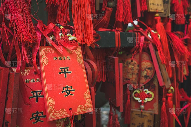 红袍护身符素材-花瓣网