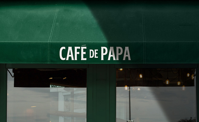 Cafe de Papa on Beha...