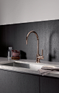 TARA CLASSIC - SINGLE-LEVER MIXER - Kitchen taps from Dornbracht | Architonic : TARA CLASSIC - SINGLE-LEVER MIXER - Designer Kitchen taps from Dornbracht ✓ all information ✓ high-resolution images ✓ CADs ✓ catalogues ✓..