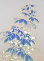 绢本岩彩贴箔绘制的蓝色植物
By 安原成美 ​​​​