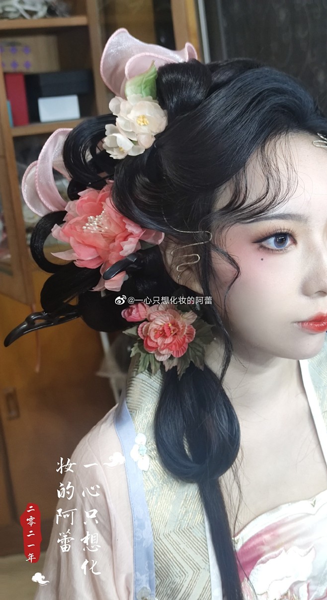 一心只想化妆的阿蕾的微博_微博