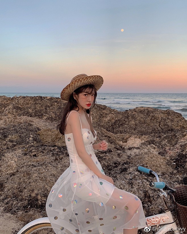 卢洁云luvvy的照片微相册