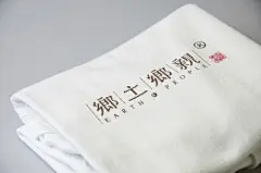 来自薄荷品牌设计工作室@鲸鱼超 的品牌、字体、海报设计作品。更多→mintbrand.cn
