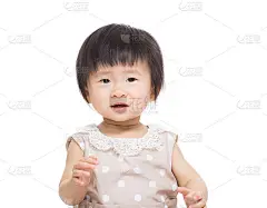 亚洲小女孩玩耍