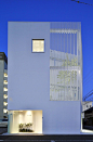 미니사옥 카나가와 사옥 설계-HMAA 건축사사무소 / 건축블로그 건축가 이관용  : 일본 카나가와에 미니오피스건물입니다.작은땅에 조그마한 마당까지 계획했습니다.코너부를 펀칭메탈로 처...