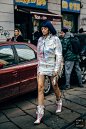 Milan FW 2019 Street Style: Sita Abellan : Sita Abellan before the Byblos fashion show.