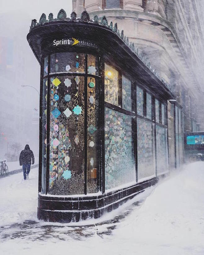 寒冬里的纽约，像印象派绘画一样美丽的街角...