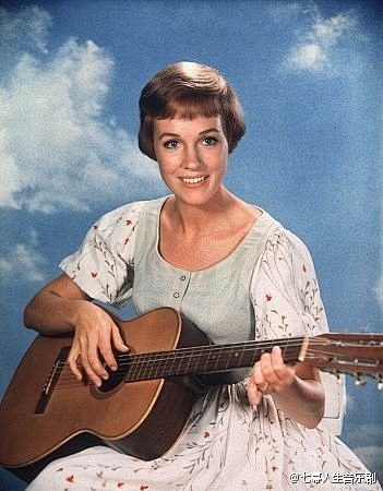 Julie Andrews  英国著名女...