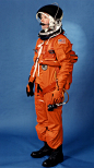 1200px-Launch_entry_suit.jpg (1200×2143)