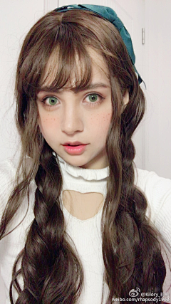 K爱吃草莓采集到型男靓女·萌宝