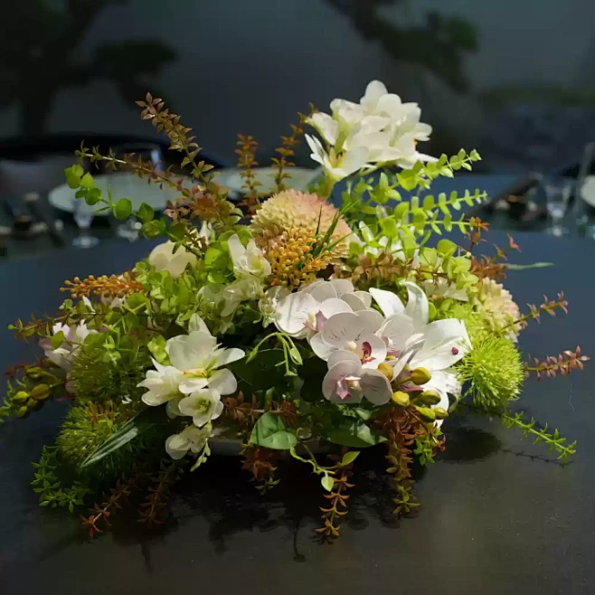 高档酒店大圆桌转盘仿真花餐桌花摆花小餐桌...
