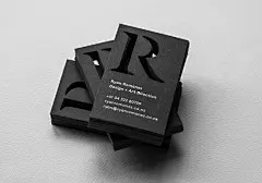 设计师Ryan Romanes镂空创意名片设计